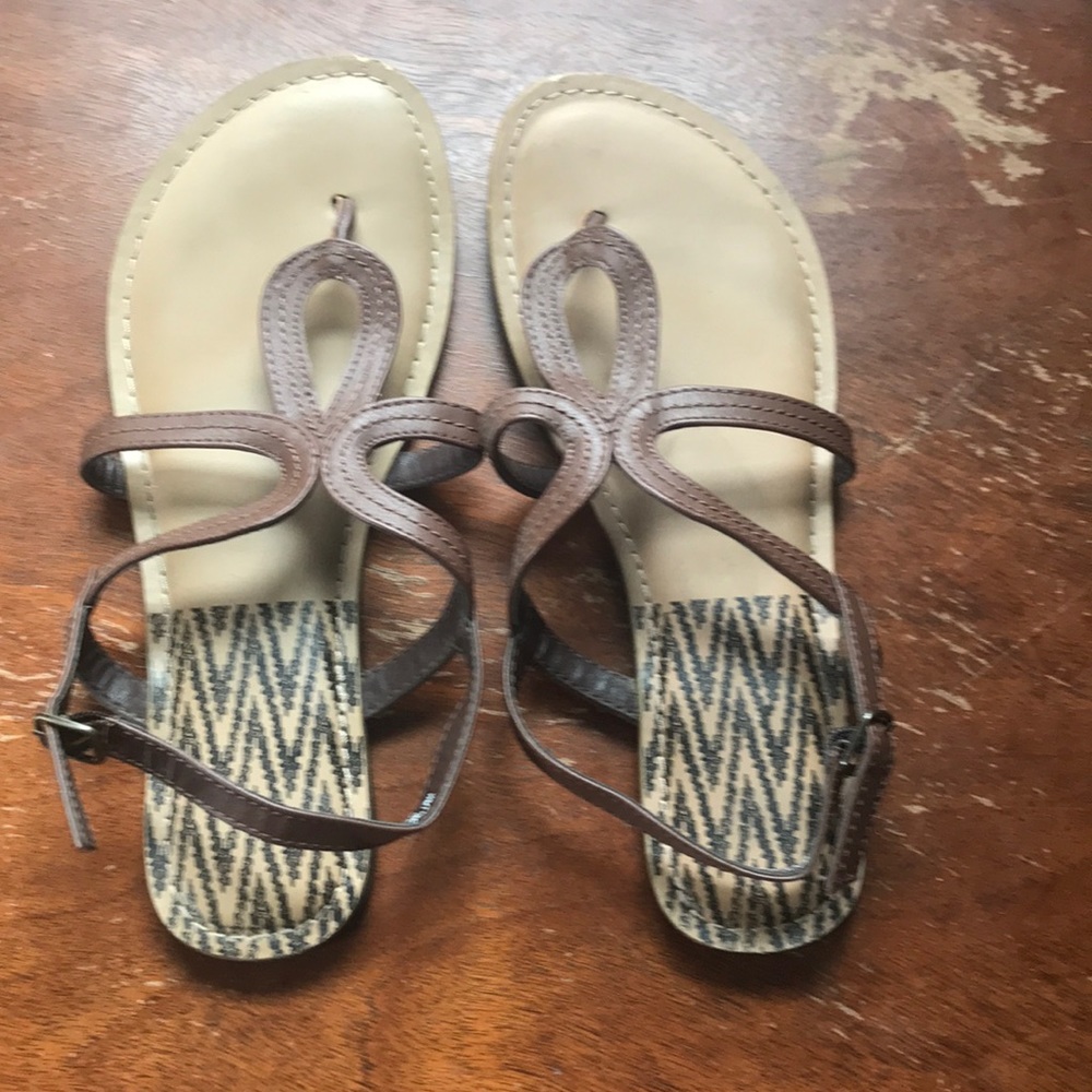 Flats/sandals